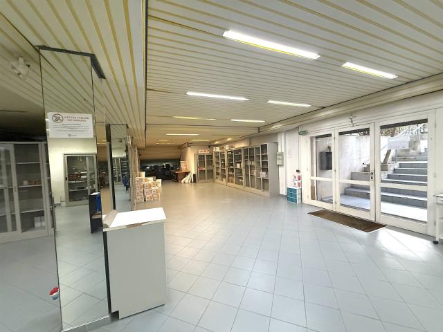 Pirri, in Via delle Libellule, nei pressi di Via dei Grilli. 315m² Cagliari