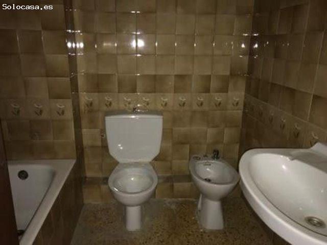 PIS EN VENDA A CAPELLADES