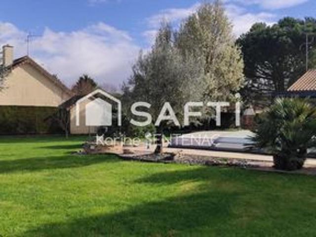 PISCINE CHAUFEE ET ABRI PERGOLA RIDEAUX ELECTRIQUES