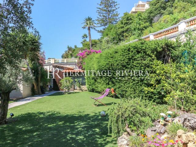 Piscine Jardin Vue Mer et Montagne 100m² Beaulieu sur Mer