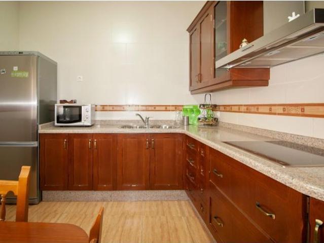 Piso muy luminoso de 3 habitaciones