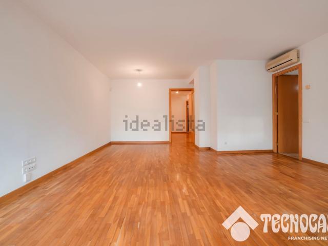 Piso, Mataró