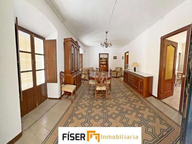 Piso, Medina de las Torres