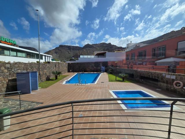Piso, Mogán