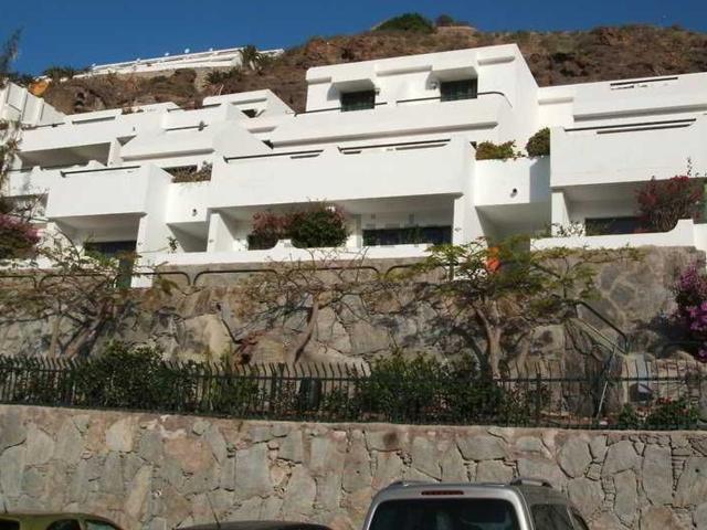 Piso, Mogán