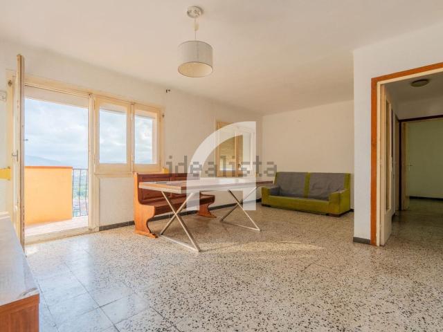 Piso, Molins de Rei