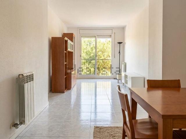 Piso, Mollet del Vallès
