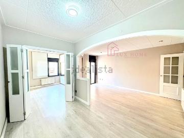 Piso, Montcada i Reixac