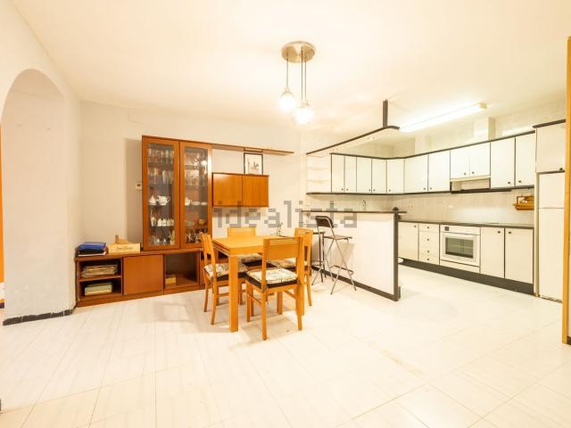 Piso, Montesquiu