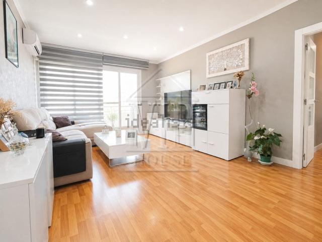 Piso, Montgat