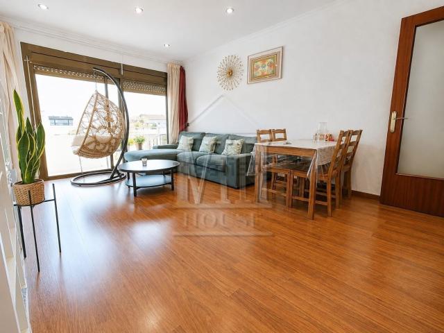 Piso, Montgat