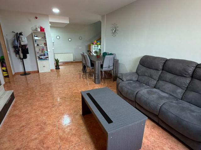 Piso, Mora la Nova