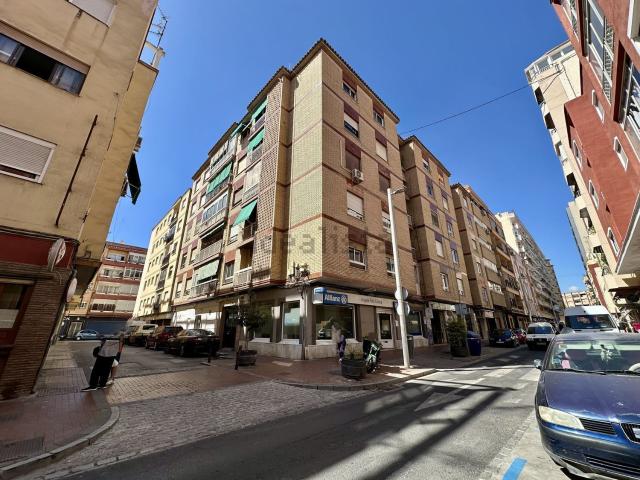 Piso, Motril