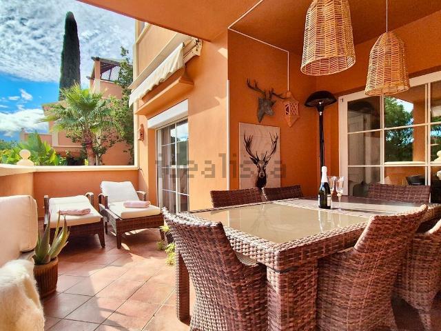 Piso, Nueva Andalucía, Marbella