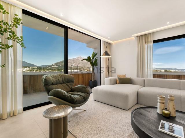 Piso, Nueva Andalucía, Marbella