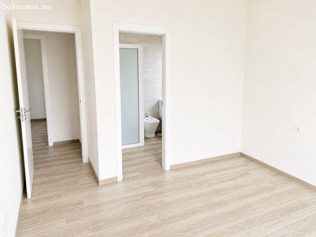 Piso nuevo con azotea privada