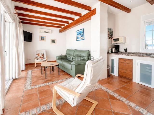 Piso, Nerja