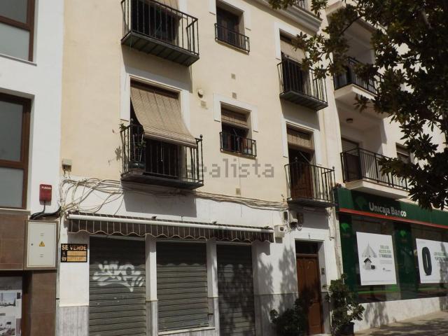 Piso, Nerja