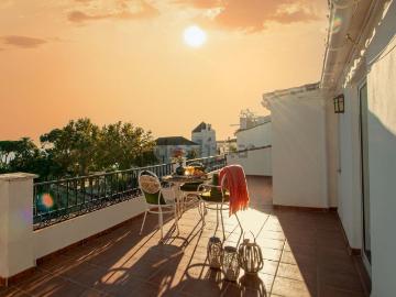 Piso, Nerja