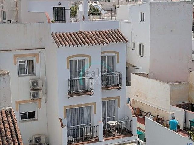 Piso, Nerja