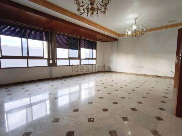 Piso, Novelda