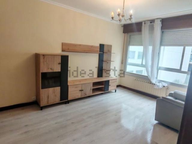 Piso, O Castro, Vigo