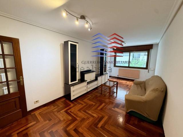 Piso, O Castro, Vigo