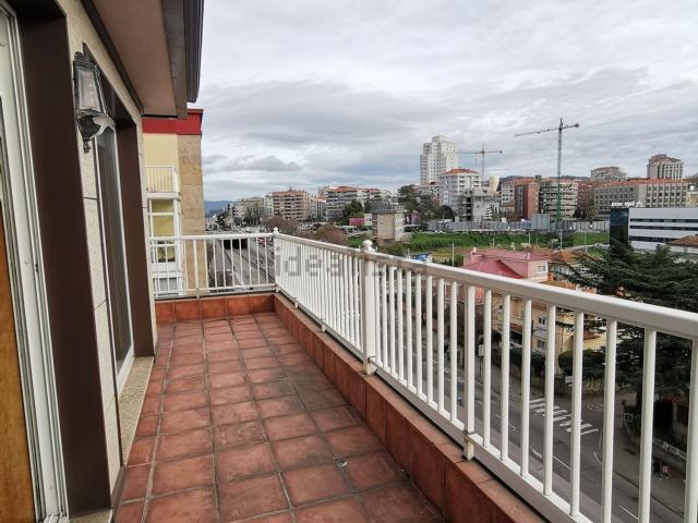 Piso, O Castro, Vigo