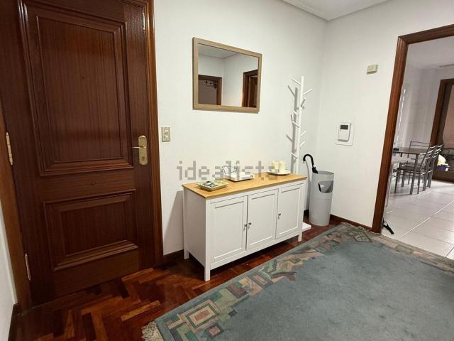 Piso, O Castro, Vigo