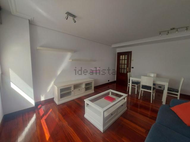 Piso, O Castro, Vigo
