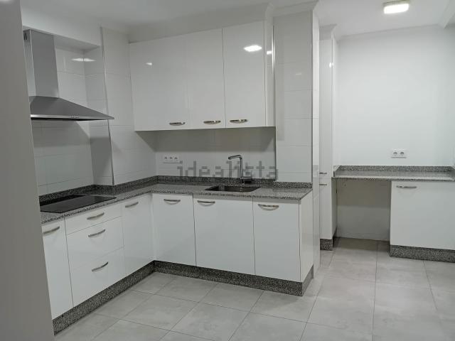 Piso, O Castro, Vigo