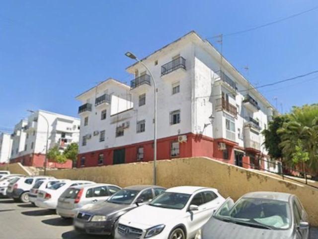 PISO OCUPADO A LA VENTA EN UTRERA