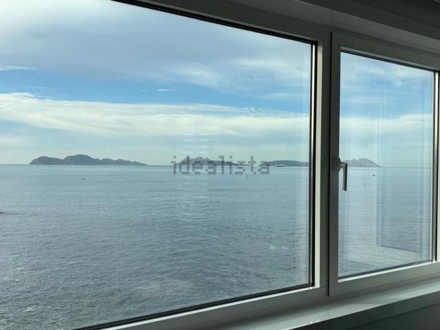 Piso, Oia, Vigo