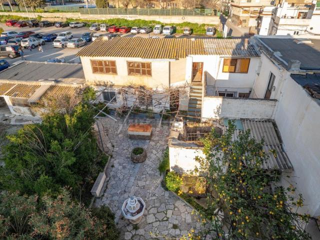 Piso, Orgiva