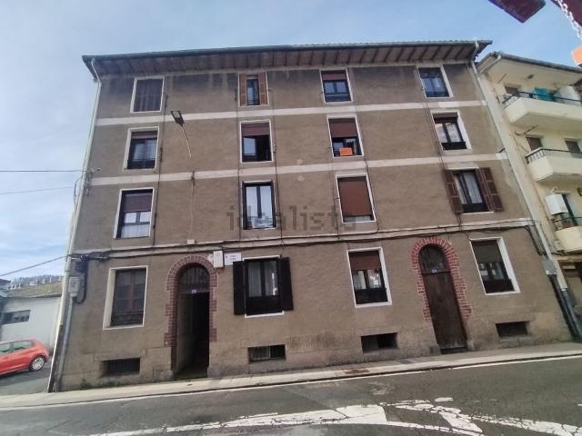 Piso, Azkoitia