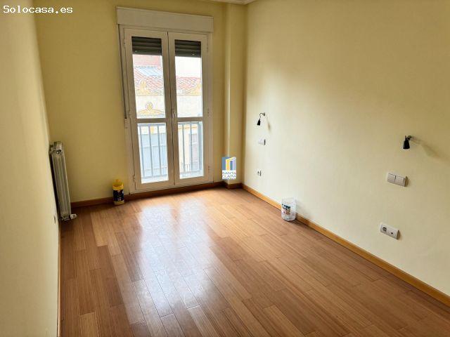 PISO A ESTRENAR CON 3 DORMITORIOS, 2 BAÑOS Y POSIBILIDAD DE PLAZA DE GARAJE EN PLENO CENTRO DE ZAMOR