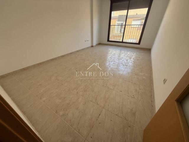 PISO A ESTRENAR EN CALLE SICILIA