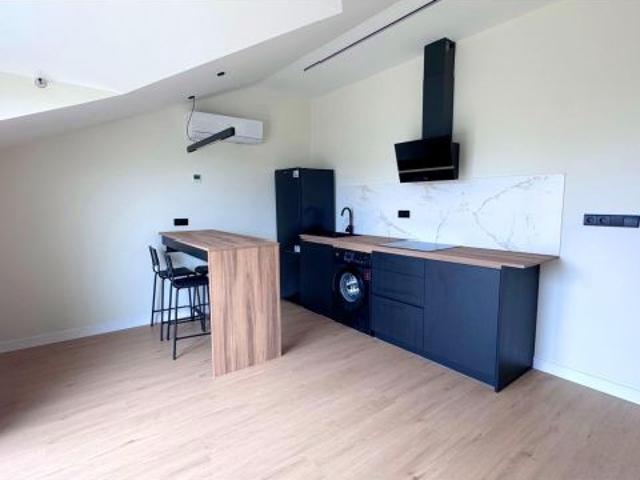 Piso a estrenar en Suances: 1 dorm, 70 m2 útiles, 2 terrazas Sur/Norte, parking y alarma | Alquile