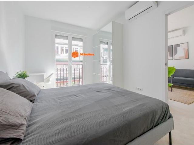 PISO A LA VENTA EN CALLE ROS DE OLANO