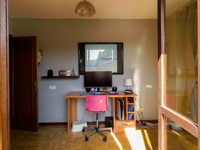 piso a la venta en calle rosa Maria Menéndez Lopez