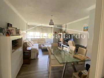 Piso a la venta en El Palo