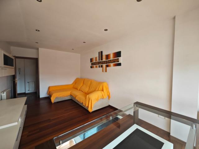 PISO A LA VENTA EN QUIJAS