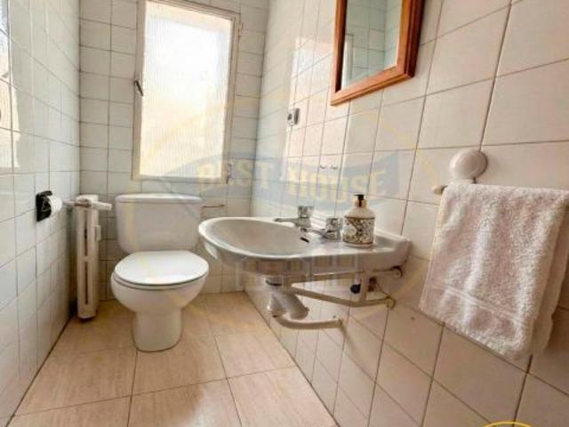 PISO A LA VENTA PARA ENTRAR A VIVIR EN PLENO CENTRO