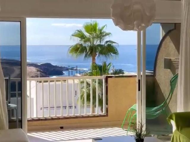 Piso, Adeje