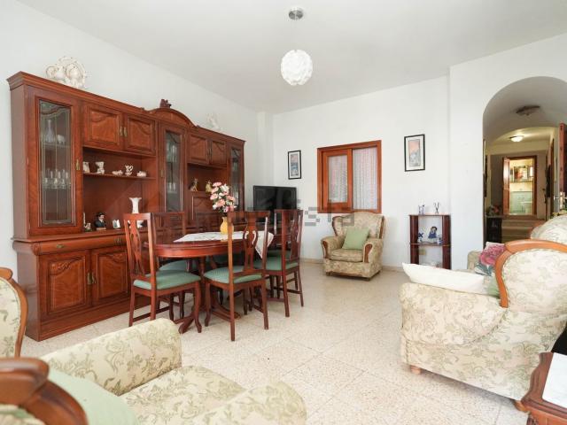 Piso, Adeje