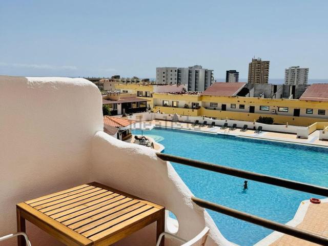 Piso, Adeje