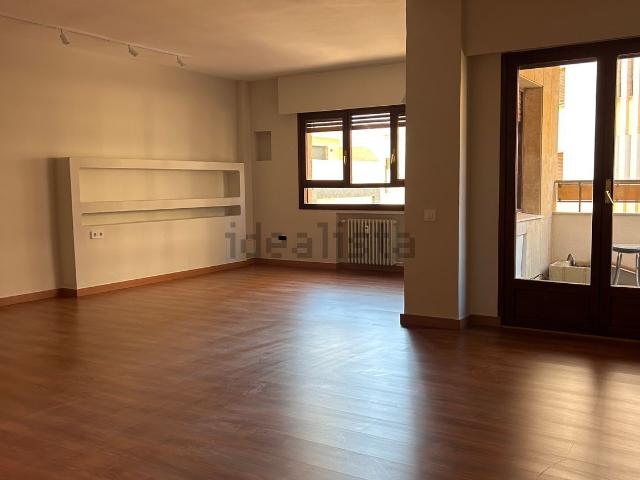 Piso, Albacete