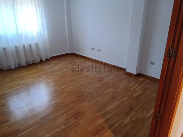 Piso, Albacete