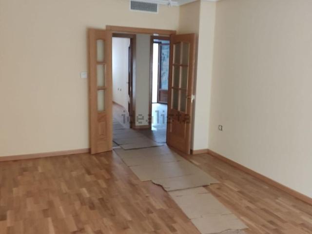 Piso, Albacete