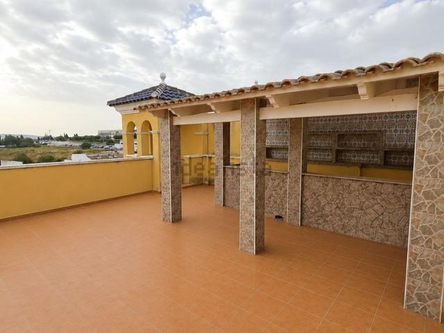 Piso, Algorfa